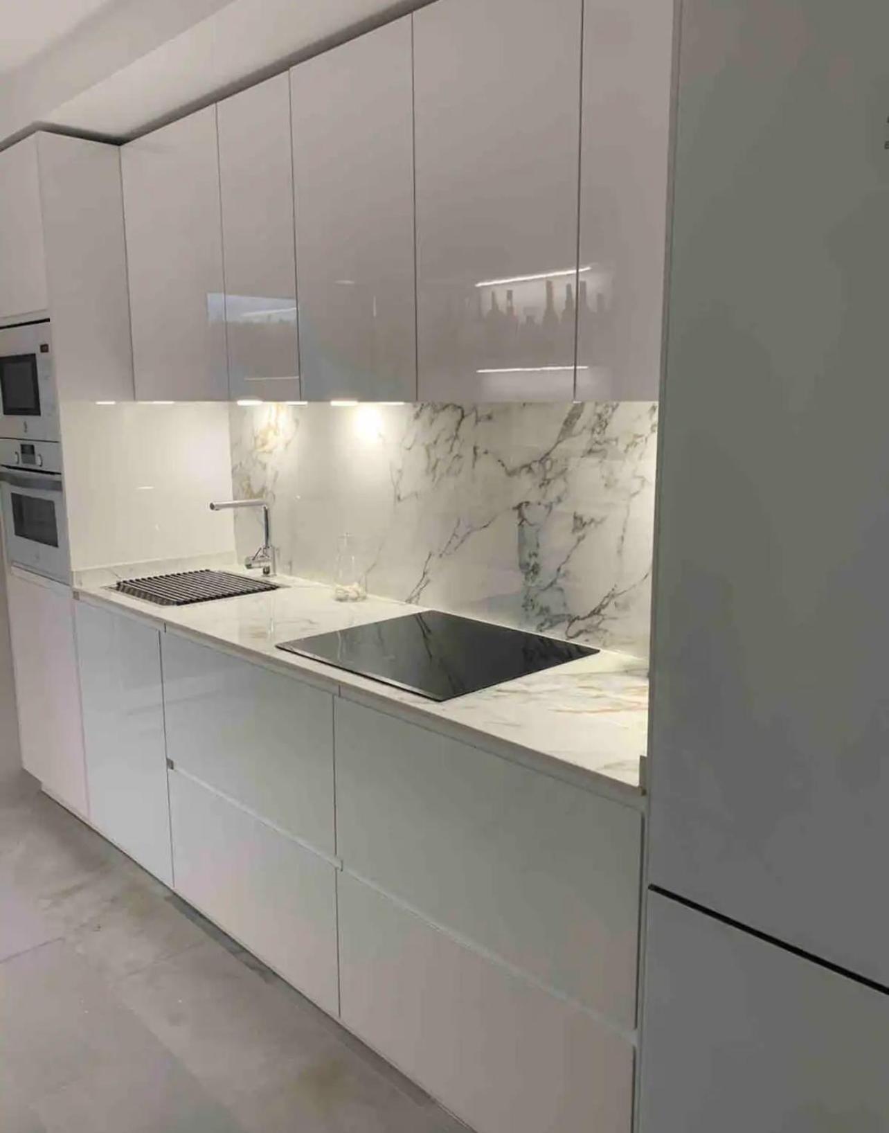 Habitacion Privada En Loft De Lujo Compartido - Playa A 1Min ชิกลานา เด ลา ฟรอนเตรา ภายนอก รูปภาพ